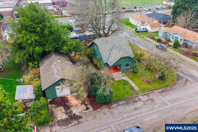 965 N 4th Av, Stayton, OR 97383