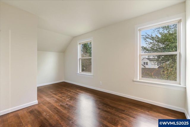 965 N 4th Av, Stayton, OR 97383