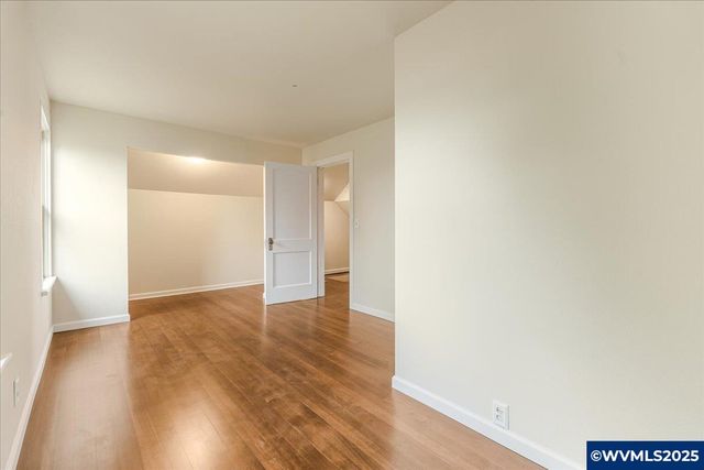 965 N 4th Av, Stayton, OR 97383