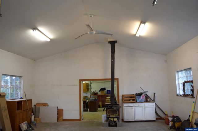 965 N 4th Av, Stayton, OR 97383