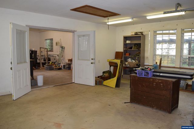 965 N 4th Av, Stayton, OR 97383