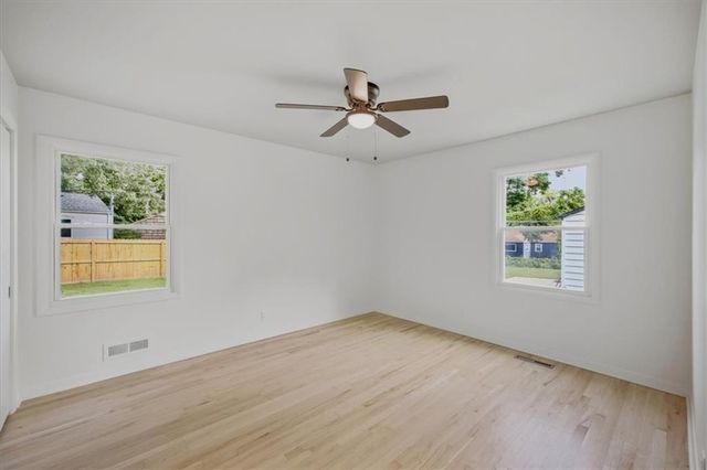 5806 W 75th Street, Prairie Village, KS 66208