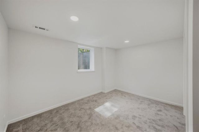5806 W 75th Street, Prairie Village, KS 66208