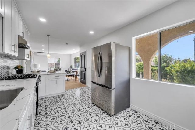 2305 Sesmas Street, Duarte, CA 91010