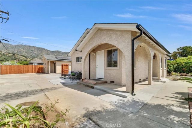 2305 Sesmas Street, Duarte, CA 91010