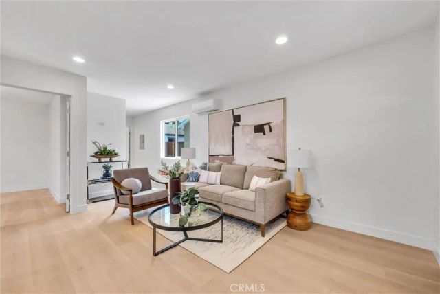 2305 Sesmas Street, Duarte, CA 91010