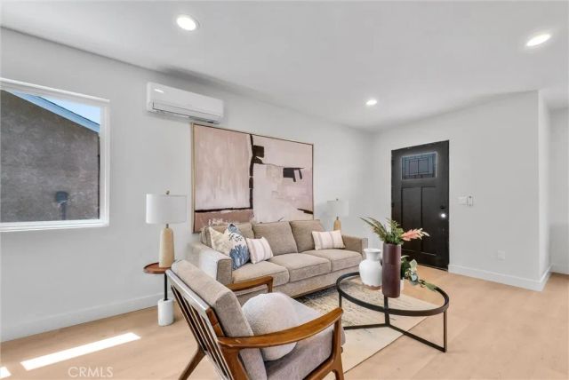 2305 Sesmas Street, Duarte, CA 91010