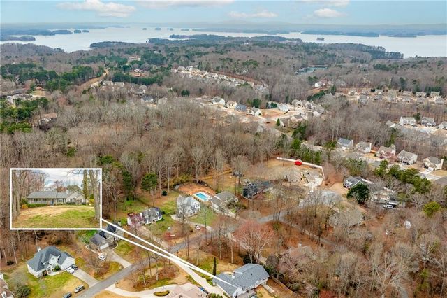 5730 Garden Walk, Flowery Branch, GA 30542