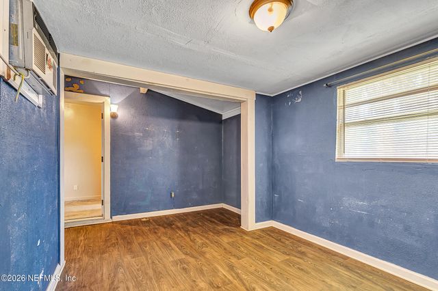 628 3RD Avenue S, Jacksonville Beach, FL 32250