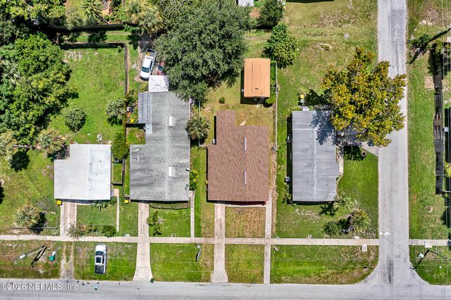 628 3RD Avenue S, Jacksonville Beach, FL 32250