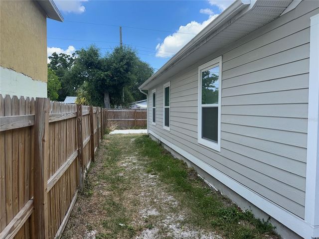3735 39TH AVENUE N, St Petersburg, FL 33714