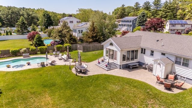 15 Fernwood Road, Saugus, MA 01906