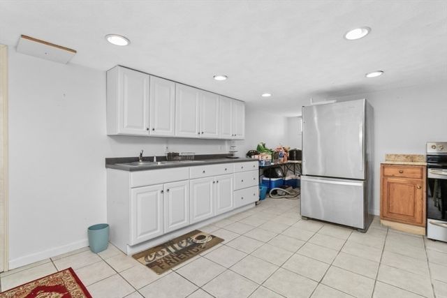 15 Fernwood Road, Saugus, MA 01906