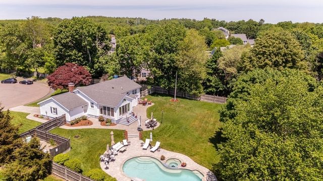 15 Fernwood Road, Saugus, MA 01906