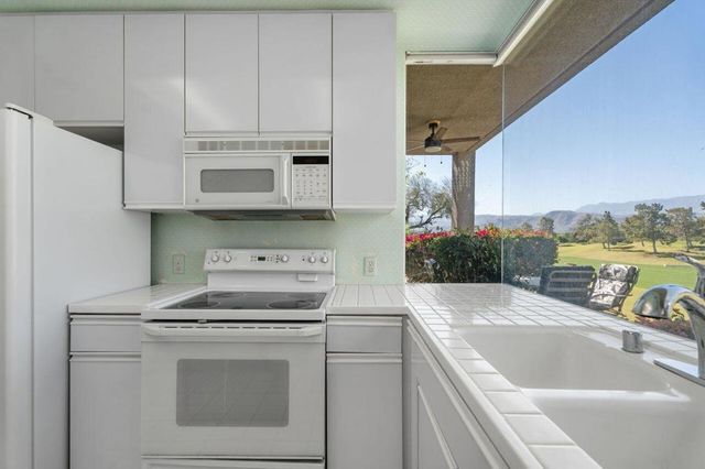 36 Colonial Drive, Rancho Mirage, CA 92270