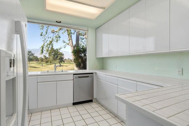 36 Colonial Drive, Rancho Mirage, CA 92270