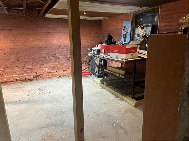 202 S 6th Street, Independence, KS 67301