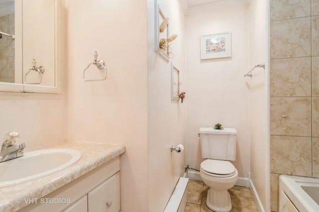 2016 N Harlem Avenue 11W, Elmwood Park, IL 60707