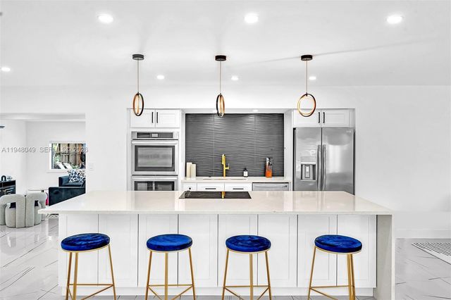 4024 Jefferson St, Hollywood, FL 33021