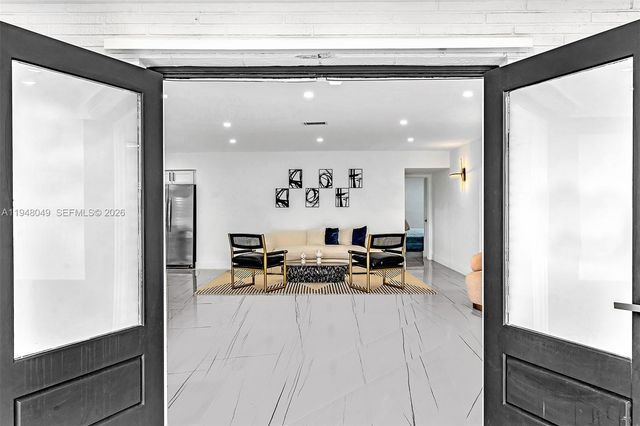 4024 Jefferson St, Hollywood, FL 33021