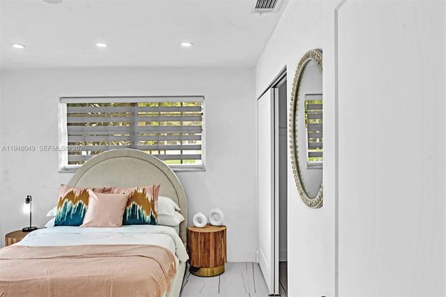 4024 Jefferson St, Hollywood, FL 33021