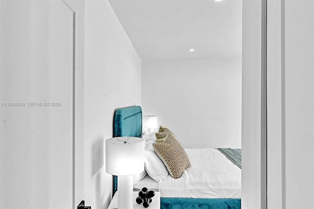 4024 Jefferson St, Hollywood, FL 33021