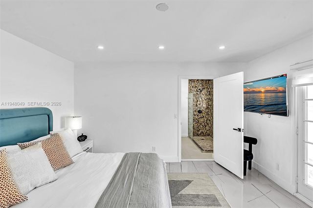 4024 Jefferson St, Hollywood, FL 33021