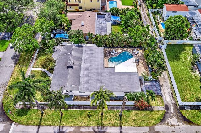 4024 Jefferson St, Hollywood, FL 33021