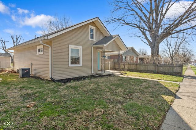 237 N 8th Avenue, Beech Grove, IN 46107