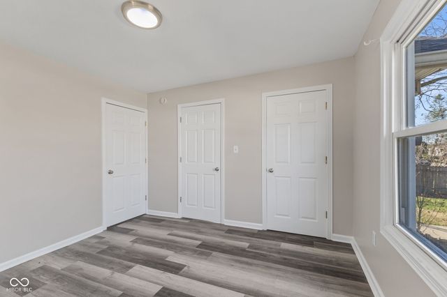 237 N 8th Avenue, Beech Grove, IN 46107