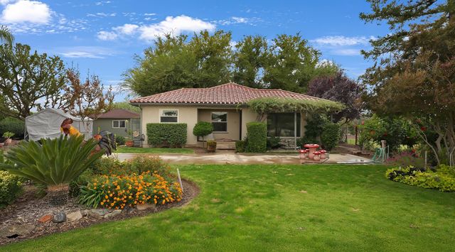 651 S Cornucopia Road, Exeter, CA 93221