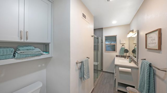 651 S Cornucopia Road, Exeter, CA 93221