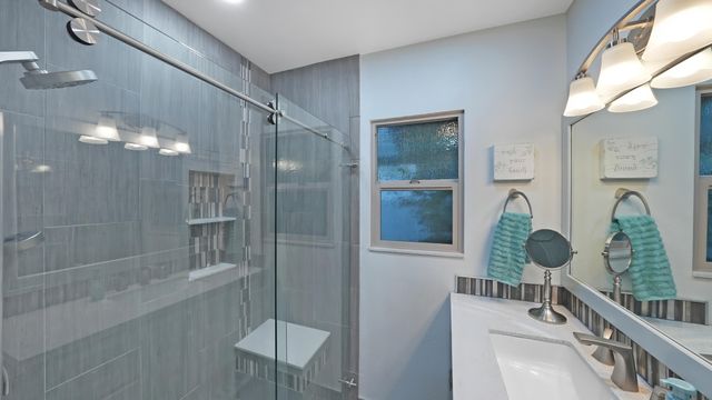 651 S Cornucopia Road, Exeter, CA 93221