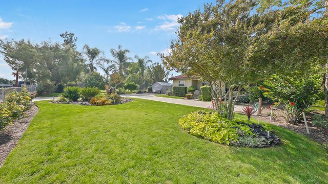 651 S Cornucopia Road, Exeter, CA 93221