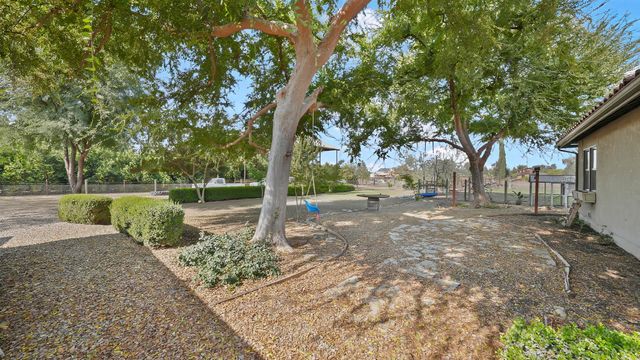 651 S Cornucopia Road, Exeter, CA 93221