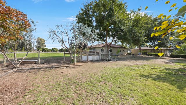 651 S Cornucopia Road, Exeter, CA 93221