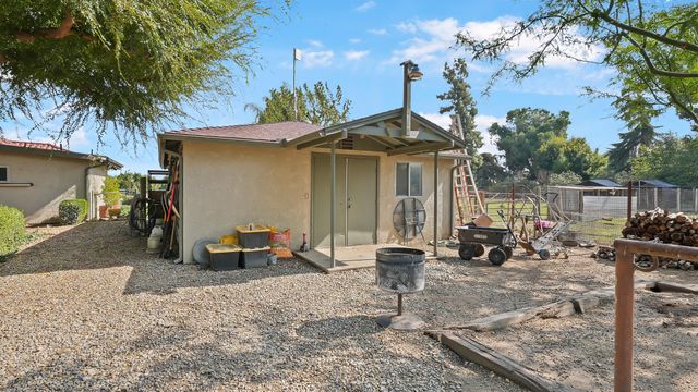 651 S Cornucopia Road, Exeter, CA 93221