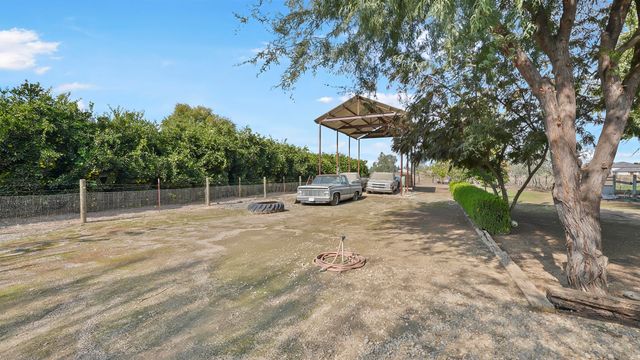 651 S Cornucopia Road, Exeter, CA 93221