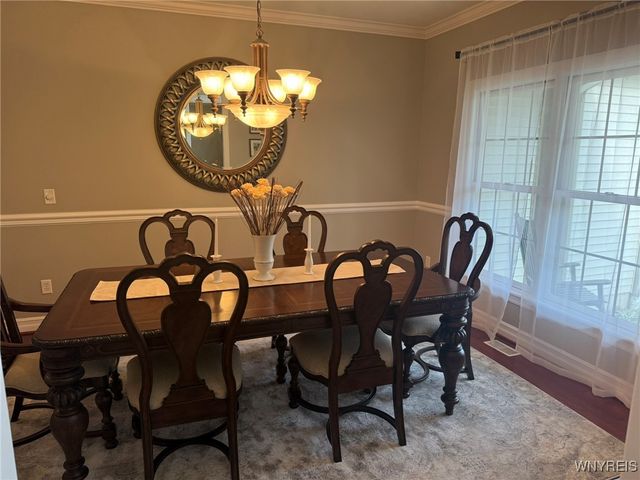 240 Fox Meadow Lane, Orchard Park, NY 14127