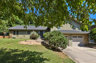 1341 South Greentree Avenue, Springfield, MO 65809