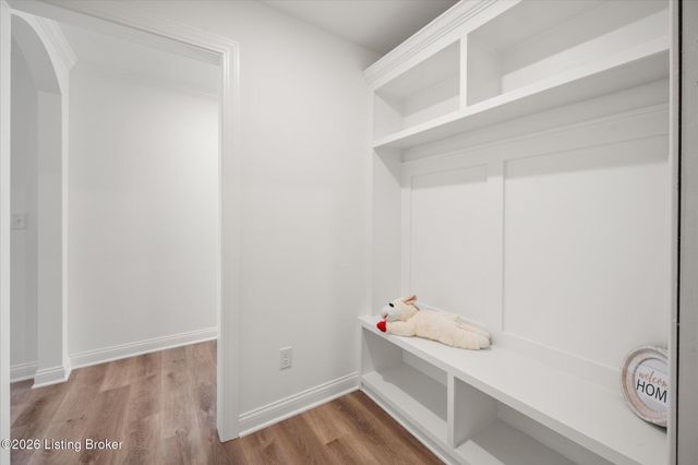 109 Broken Arrow Ct, Mt Washington, KY 40165