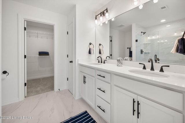 109 Broken Arrow Ct, Mt Washington, KY 40165