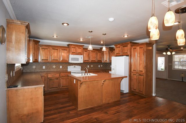 104391 S 4495 Road, Vian, OK 74962