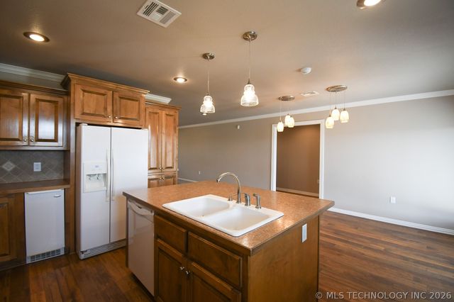 104391 S 4495 Road, Vian, OK 74962
