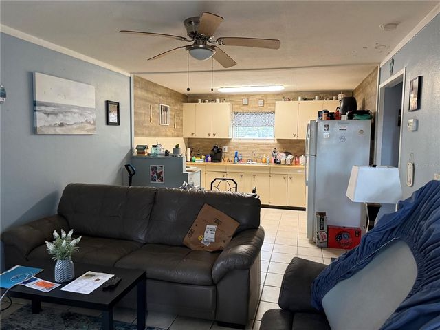 613 1ST AVENUE NE, Largo, FL 33770