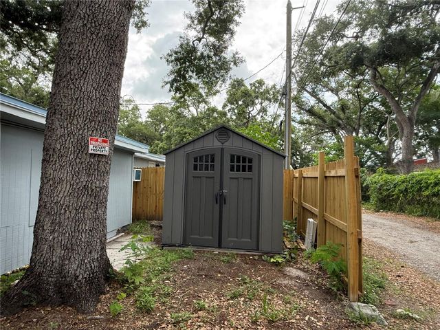 613 1ST AVENUE NE, Largo, FL 33770