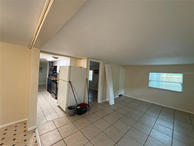 613 1ST AVENUE NE, Largo, FL 33770
