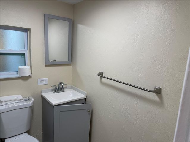 613 1ST AVENUE NE, Largo, FL 33770