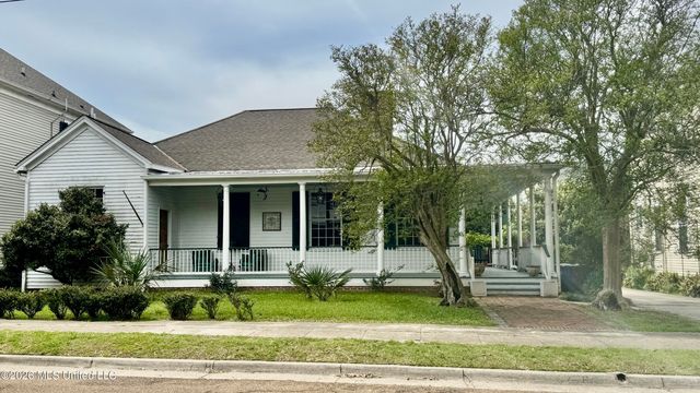 606 State Street, Natchez, MS 39120