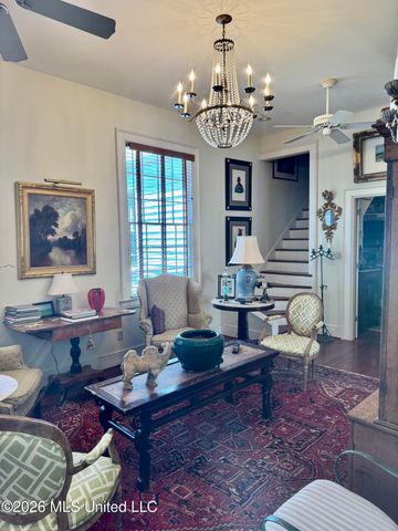 606 State Street, Natchez, MS 39120